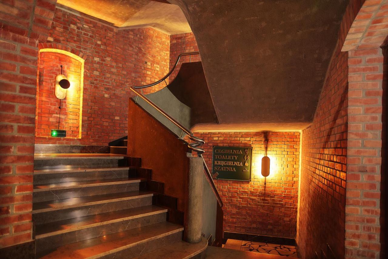 Hotel Sphinx Zabia Wola Extérieur photo